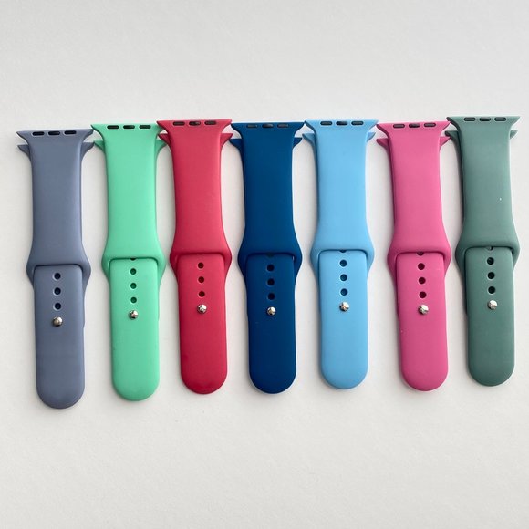 Apple Watch Series 4, Gold Aluminum Case 44mm - Picture 14 of 15